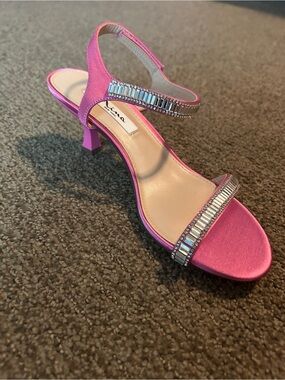 Nina Pink Left foot Slingback Heel-